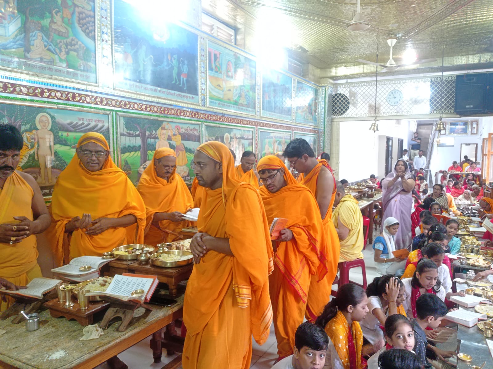 बिलासपुर जैन समाज द्वारा दशलक्षण पर्व का सातवें दिन “उत्तम तप” …आत्म शुद्धि के लिये इच्छाओं का रोकना ही तप – पंडित आशीष शास्त्री
