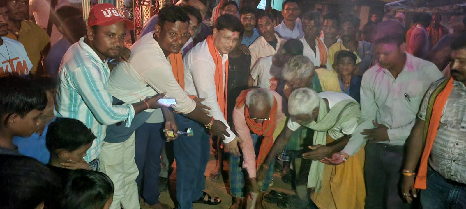 विधायक बांधी ने किया ठाकुरदेवा, गिधपुरी मचहा और ओखर में लाखो के विकास कार्यों का भूमिपूजन