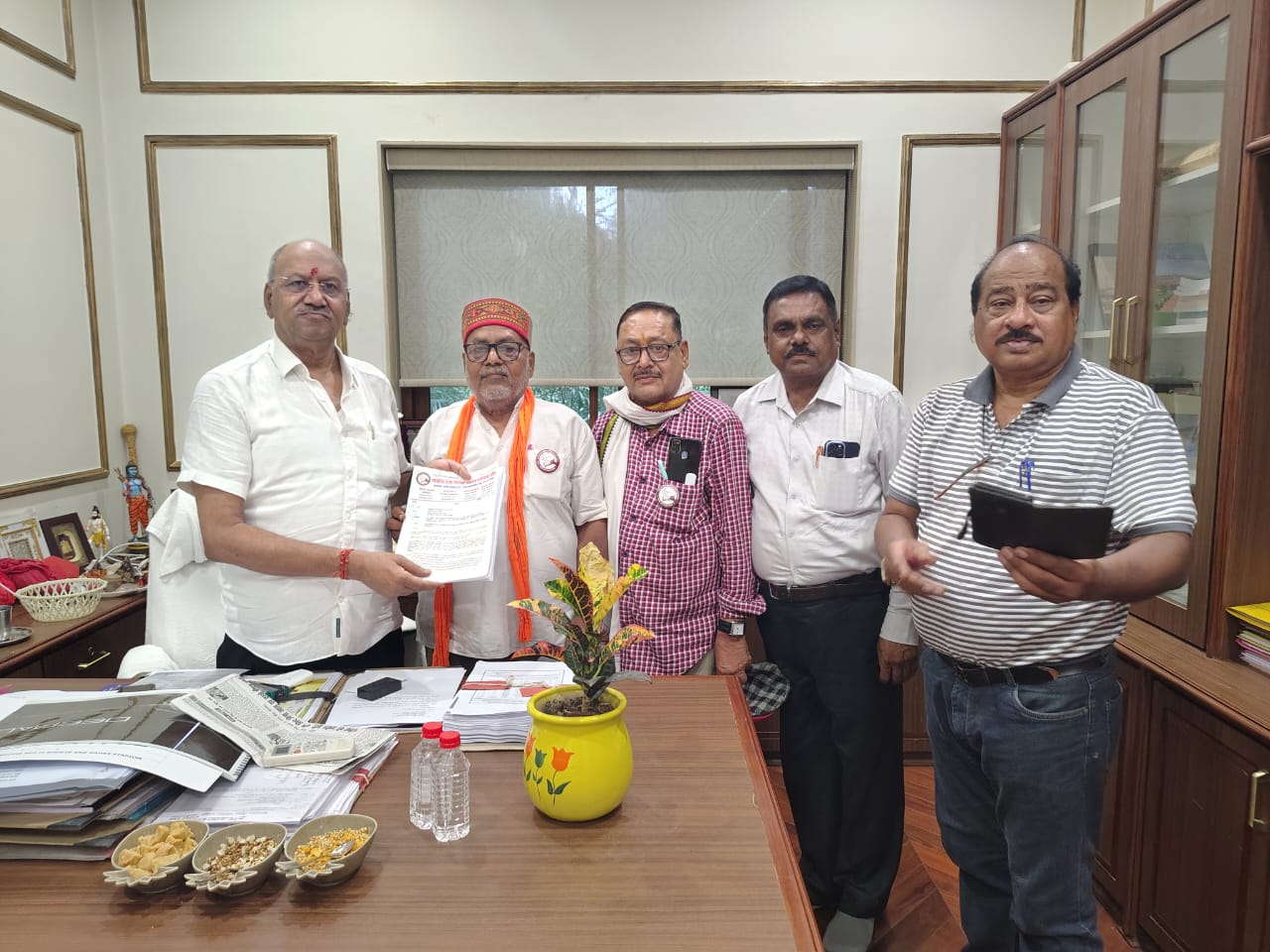 धारा 49 को विलोपित करने की मांग लोकसभा में उठाकर पेंशनरों को राहत दिलाऊंगा – बृजमोहन अग्रवाल