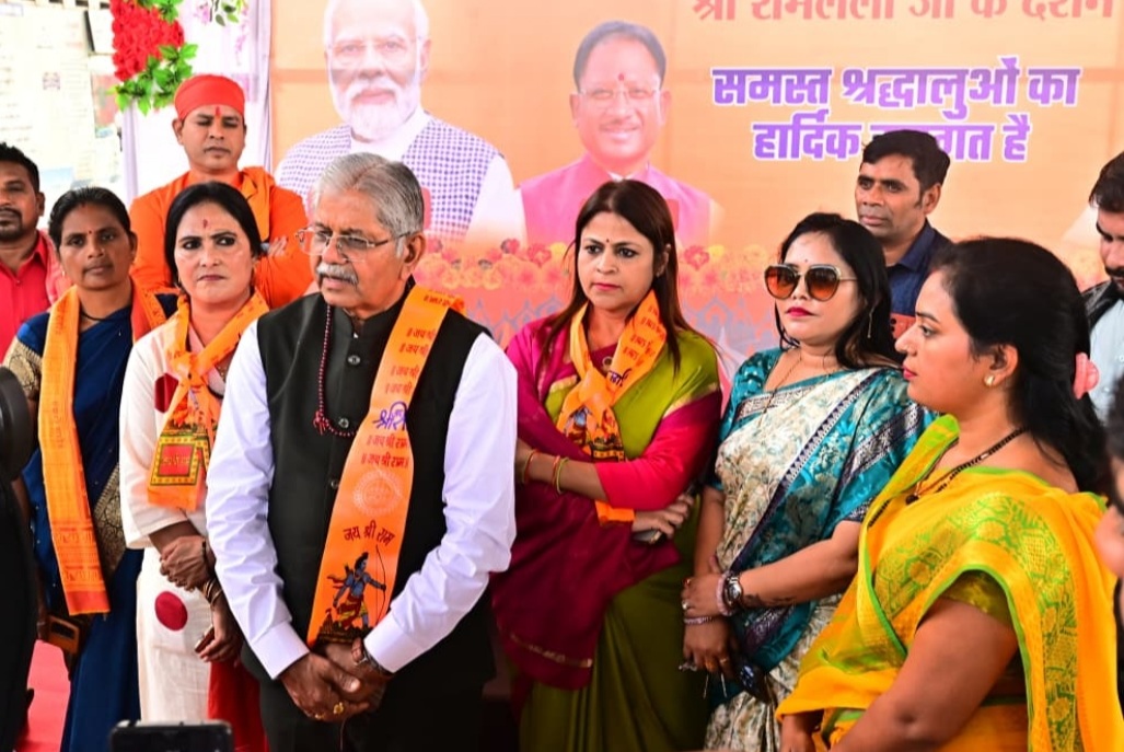 श्री रामलला दर्शन योजना : संभाग से 850 और जिले के 225 श्रद्धालु अयोध्या धाम के लिए हुए रवाना