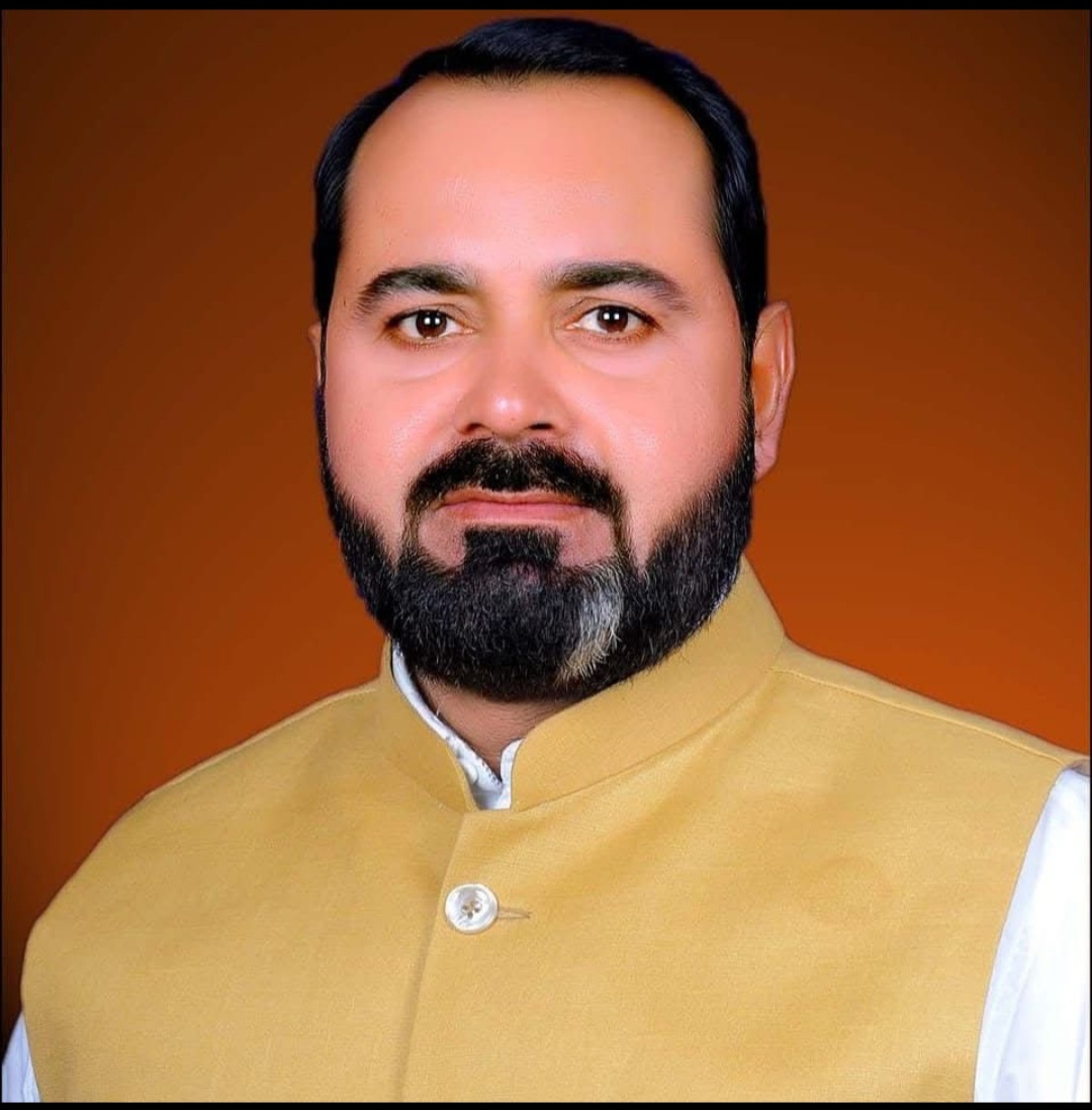 कांग्रेस पदाधिकारी अपनी राजनीति चमकाने के लिये उलूल-जुलूल बयान बाजी कर रहे है– दीपक सिंह