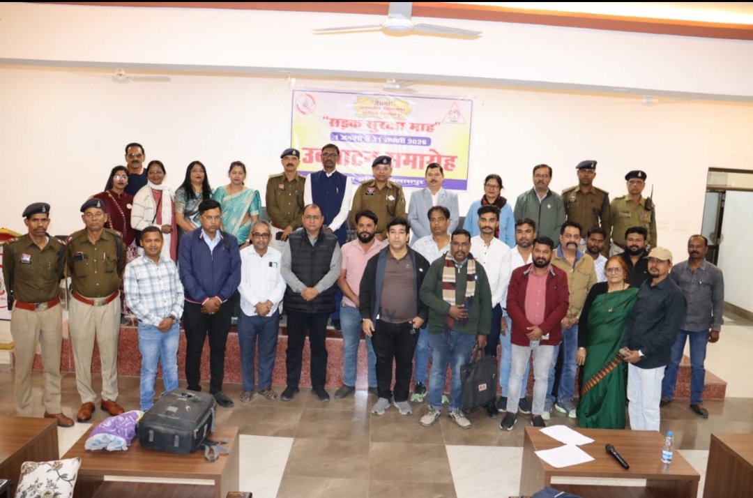 सड़क सुरक्षा माह के दौरान PPP मॉडल के आधार पर जनसहयोग से सुगम व सुचारू आवागमन हेतु शहर को सुव्यस्थित करने ली गई संकल्प