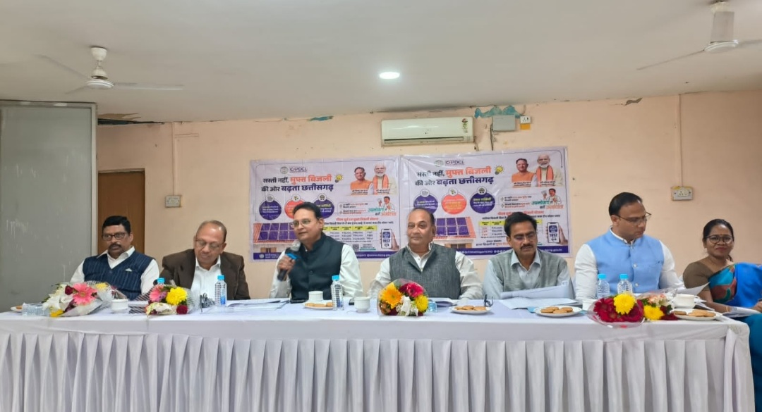 योजना में सोलर वेंडर द्वारा कोताही बर्दाश्त नहीं – डायरेक्टर श्री आरए पाठक