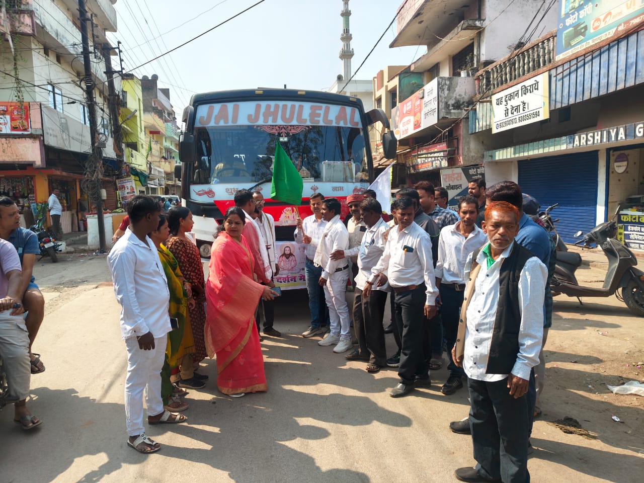 नगर विधायक अमर अग्रवाल एवं महापौर के सहयोग से वार्ड 29 के श्रद्धालुओं ने किया गिरोधपुरी में गुरु दर्शन