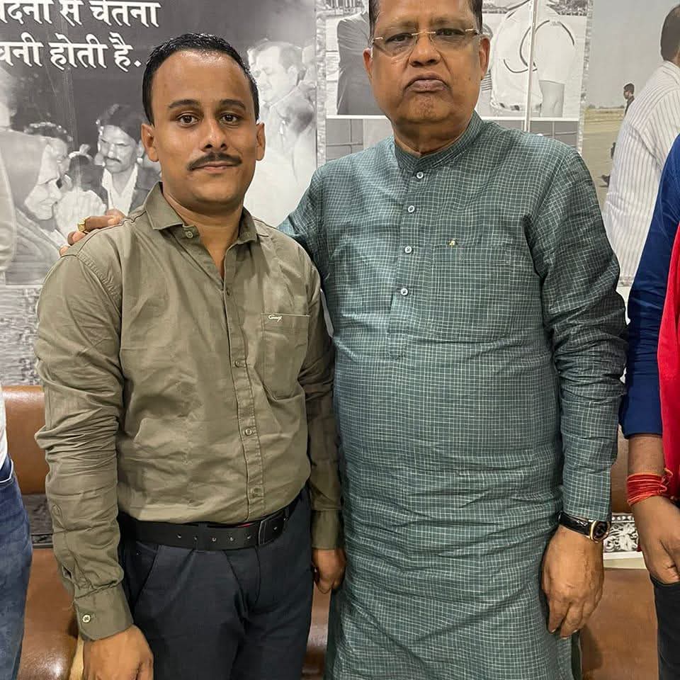 मिलनसार,मृदूभाषी एवं कर्मठ युवा नेता चिंटू गुप्ता को संगठन में कसावट लाने बनाया रेलवे युवा मोर्चा मंत्री