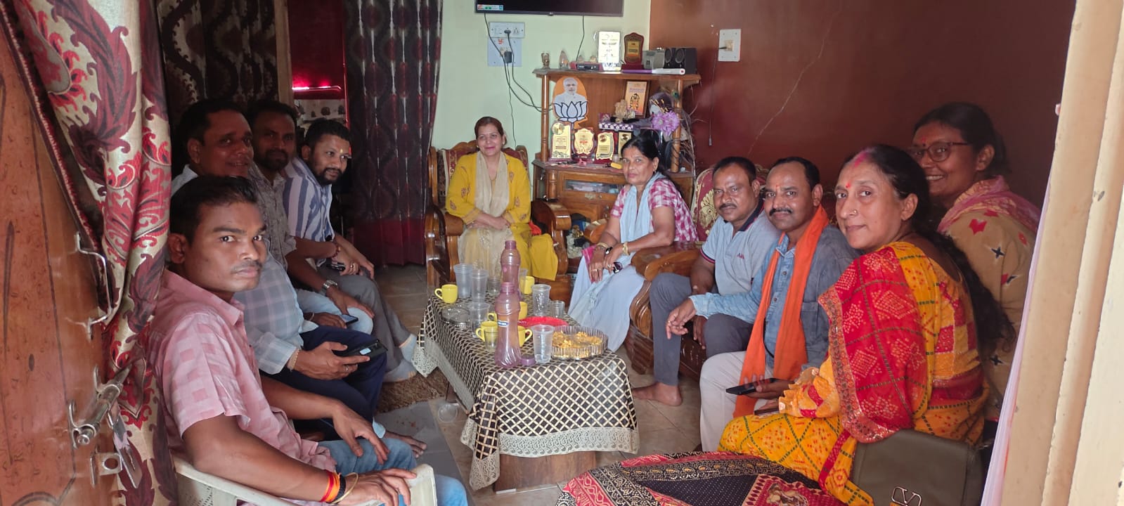 छत्तीसगढ़ के मल्हार और खिलाड़ियों का जिक्र कर प्रधानमंत्री ने बढ़ाया प्रदेश का गौरव,मन की बात प्रभारी रीना झा के नेतृत्व में सुना गया प्रधानमंत्री मोदी का 134वां ‘मन की बात’ कार्यक्रम