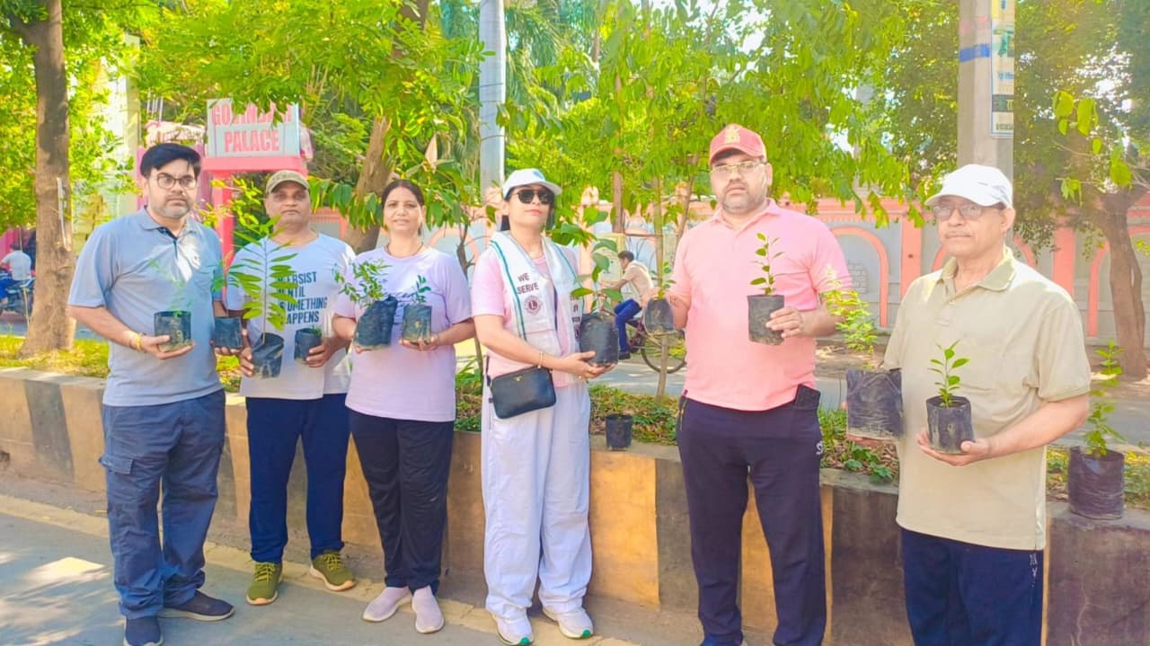 विश्व पर्यावरण दिवस पर लायंस क्लब बिलासपुर कैपिटल का वृक्षारोपण अभियान,गौरव पथ पर लगाए गए पौधे, पर्यावरण संरक्षण का दिया संदेश