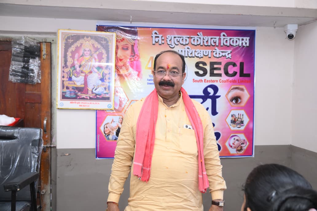 शिक्षा के साथ कौशल विकास से बढ़ता है आत्मविश्वास : श्री अरुण साव