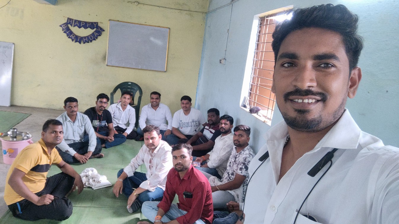 माँ शाकम्भरी युवा विकास समिति अरपा केंद्र के उर्जावान सदस्यो की बैठक सम्पन्न