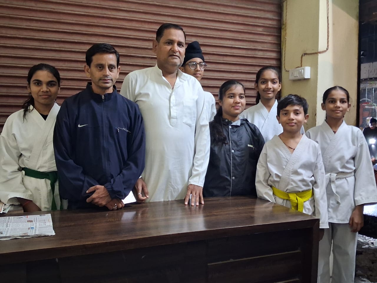 नेशनल कराते प्रतियोगिता में शामिल होने जा रहे बिलासपुर कराते अकादमी के&nbsp; बच्चों को छत्तीसगढ़ योग आयोग के पूर्व सदस्य रवींद्र सिंह ने दी शुभकामनाएं